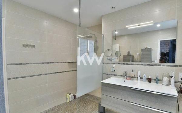 Maison à vendre    8 pièces •  Villeneuve-sur-Lot