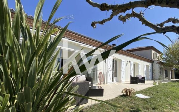 Maison à vendre    8 pièces •  Villeneuve-sur-Lot