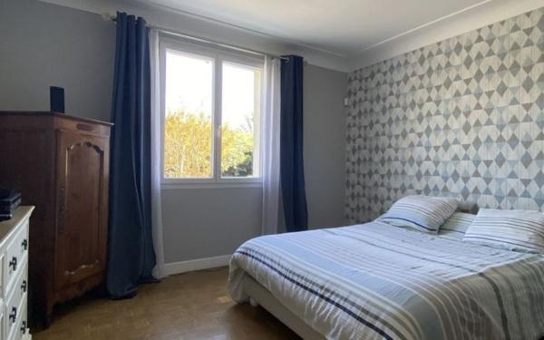 Maison à vendre    8 pièces •  Villeneuve-sur-Lot