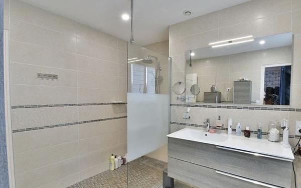 Maison à vendre    8 pièces •  Villeneuve-sur-Lot