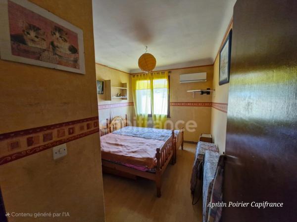 Maison à vendre 5 pièces sur plus de 3 000 m2 à BOUC BEL AIR (13320)