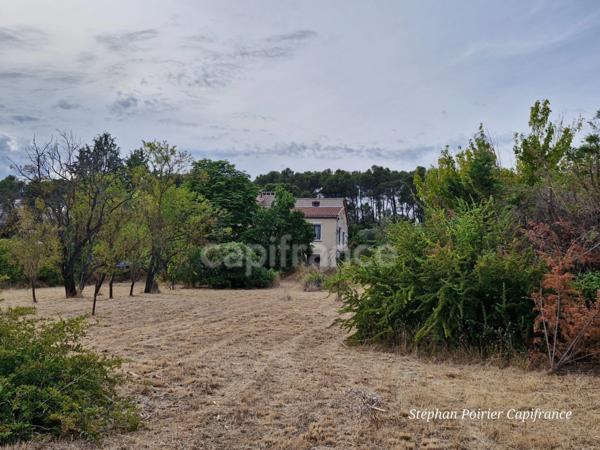 Maison à vendre 5 pièces sur plus de 3 000 m2 à BOUC BEL AIR (13320)