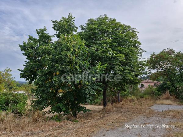 Maison à vendre 5 pièces sur plus de 3 000 m2 à BOUC BEL AIR (13320)