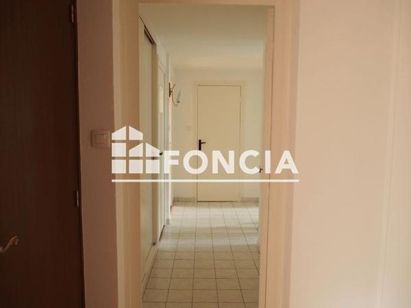 Location Appartement 5 pièces 81.8 m² - RUE ST EXUPERY 2 4 RUE CDT K Saint Martin D'heres 38400