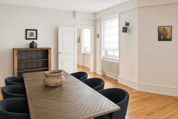 Appartement
         7 pièces
        - 147 m² Exclusivité 460 000 € *