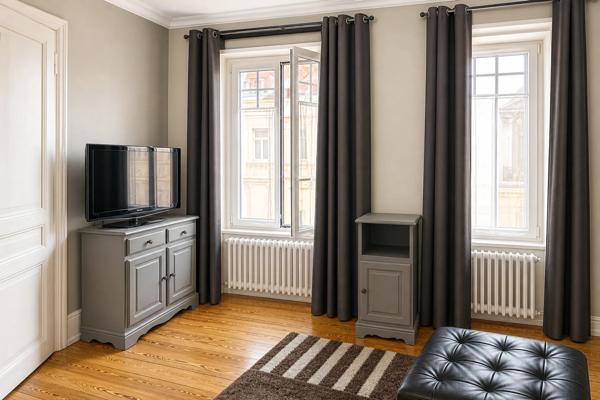 Appartement
         7 pièces
        - 147 m² Exclusivité 460 000 € *
