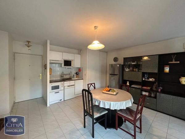 Appartement à louer 2 pièces 41.01m²