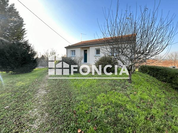 Location Maison 4 pièces 78.94 m² - 103 RUE DE LA PETITE BROSSE Ingrandes Sur Vienne 86220