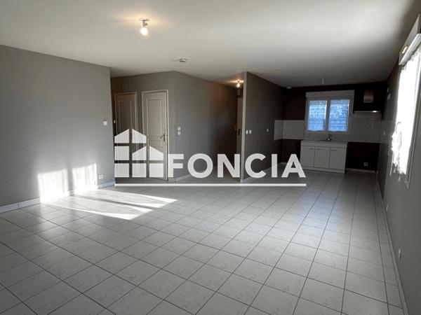Location Maison 4 pièces 78.94 m² - 103 RUE DE LA PETITE BROSSE Ingrandes Sur Vienne 86220