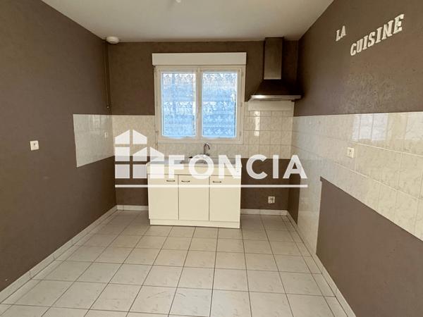 Location Maison 4 pièces 78.94 m² - 103 RUE DE LA PETITE BROSSE Ingrandes Sur Vienne 86220