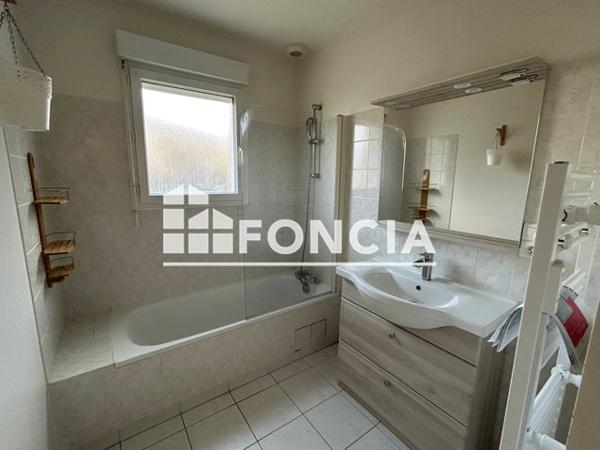 Location Maison 4 pièces 78.94 m² - 103 RUE DE LA PETITE BROSSE Ingrandes Sur Vienne 86220
