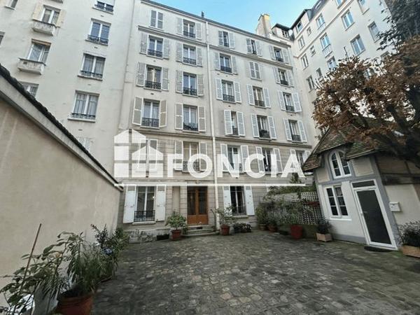 Location Appartement 3 pièces 54.62 m² - 23 RUE LA FONTAINE Paris 75016