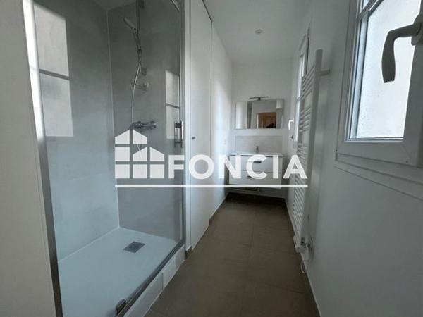 Location Appartement 3 pièces 54.62 m² - 23 RUE LA FONTAINE Paris 75016