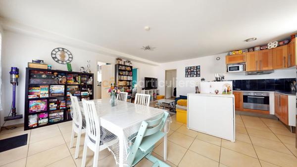 Vente
                Appartement64,74 m² - 3 Pièces -
                    SAINT REMY LES CHEVREUSE (78470)