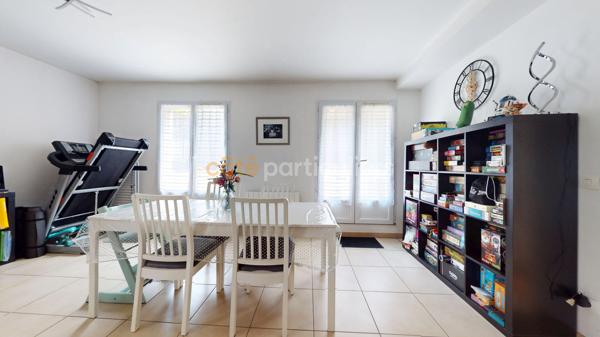 Vente
                Appartement64,74 m² - 3 Pièces -
                    SAINT REMY LES CHEVREUSE (78470)