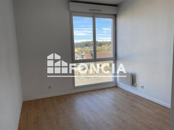Location Appartement 3 pièces 66.56 m² - 138 RUE DE FUNAY Le Mans 72100
