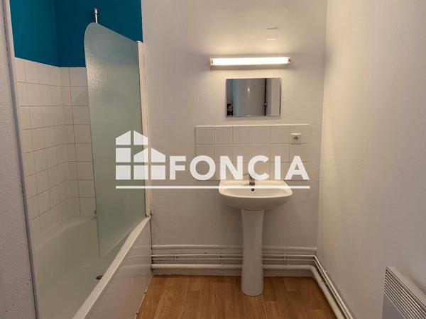 Location Appartement 3 pièces 66.56 m² - 138 RUE DE FUNAY Le Mans 72100
