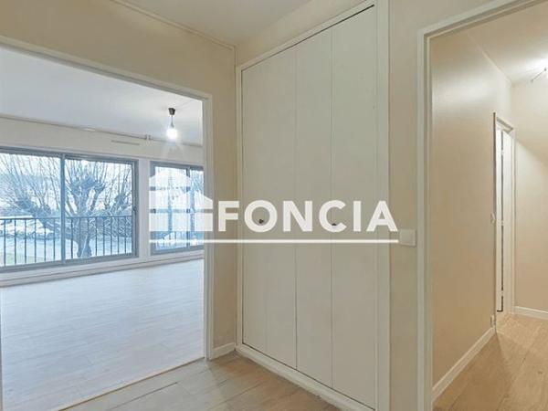Location Appartement 4 pièces 87.49 m² - 5 ALLEE DES TILLEULS Clichy Sous Bois 93390