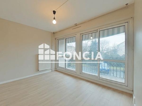 Location Appartement 4 pièces 87.49 m² - 5 ALLEE DES TILLEULS Clichy Sous Bois 93390