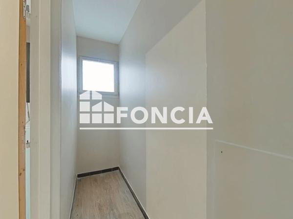 Location Appartement 4 pièces 87.49 m² - 5 ALLEE DES TILLEULS Clichy Sous Bois 93390