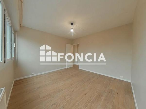 Location Appartement 4 pièces 87.49 m² - 5 ALLEE DES TILLEULS Clichy Sous Bois 93390