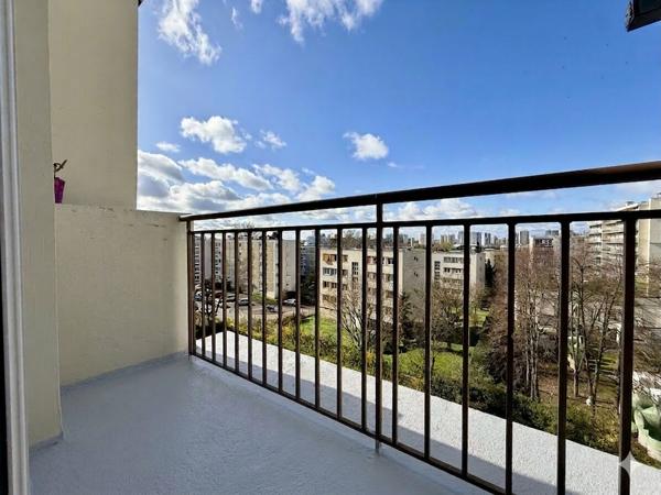 Duplex 4 pièces à louer à Créteil - Exclusivité Guy Hoquet LIEUSAINT