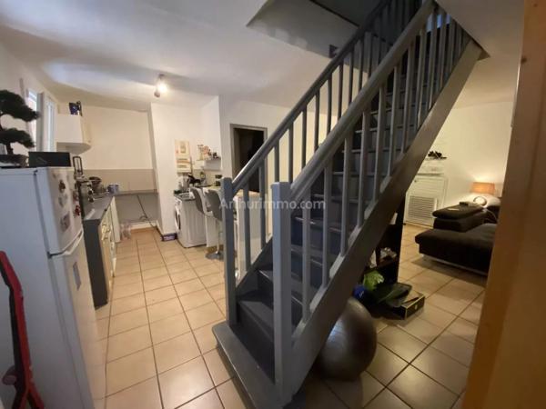 Location Appartement 4 pièces 66 m2 à Aubagne
