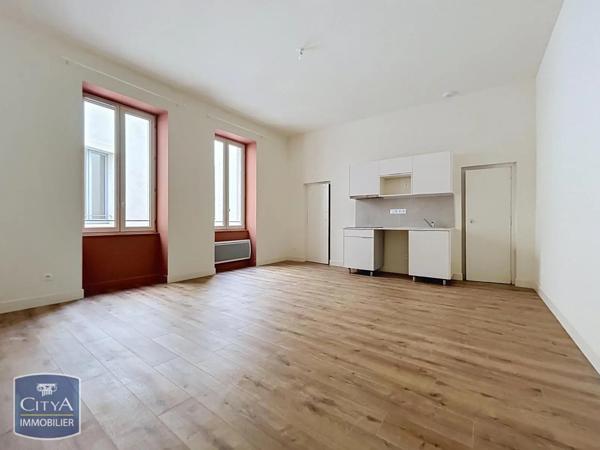 Appartement à louer 2 pièces 50.5m² Nîmes (30000)