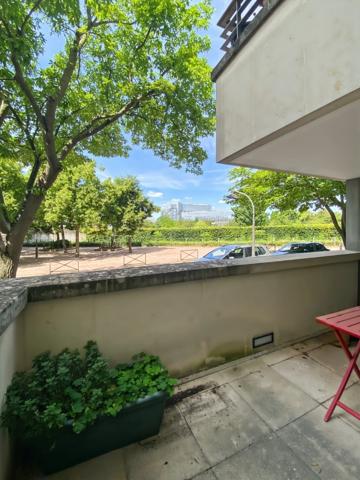 Appartement à vendre 2 pièces PARIS 15EME ARRONDISSEMENT (75)