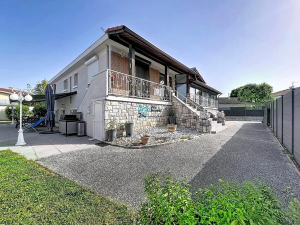 Maison familiale de 280 m² aux multiples possibilités sur une parcelle de 900 m² avec piscine