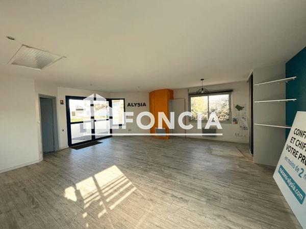 Location Local commercial 9 pièces 120 m² - BOULEVARD RENE BAZIN Challans 85300