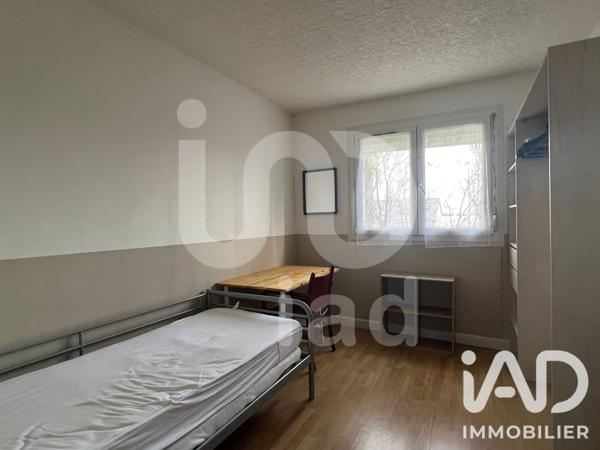 Location appartement 4 pièces 66 m² Villeneuve-d'Ascq