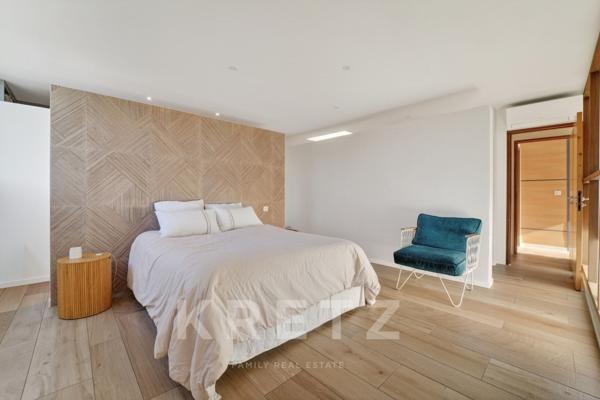 Maison Loft Industriel 190m² Piscine Jacuzzi Pool-House Garage - Nîmes