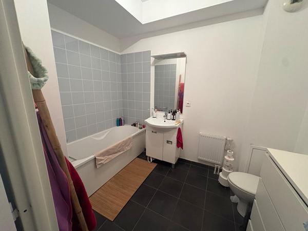 A LOUER : T1 à Loos • • 540 € CC • Réf. 00293-001