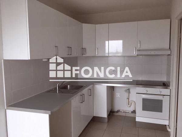 Location Appartement 4 pièces 101.85 m² - 36 RUE LUIS BUNUEL Floirac 33270