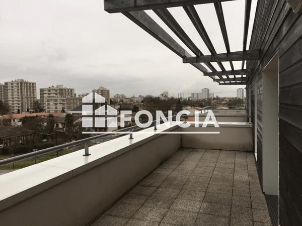Location Appartement 4 pièces 101.85 m² - 36 RUE LUIS BUNUEL Floirac 33270