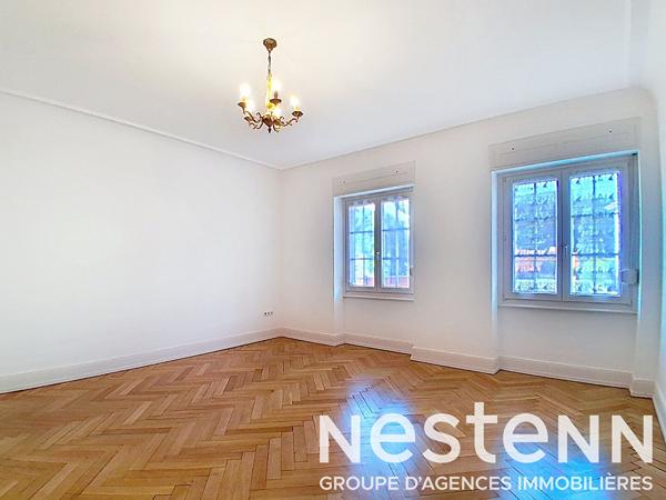 Strasbourg Orangerie , Appartement de caractère de 105 m²