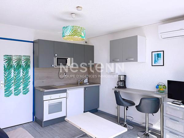 Charmant studio cabine meublé de 21 m² avec balcon de 7 m² et vue sur les Salins, local à vélos & piscine en option, Gruissan, Rive Droite