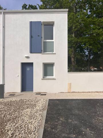 MAISON à BREUILLET