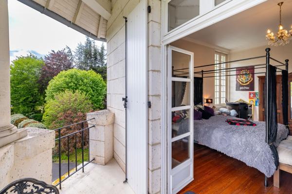 Vente Maison de luxe Neuvic 8 Pièces 268 m²