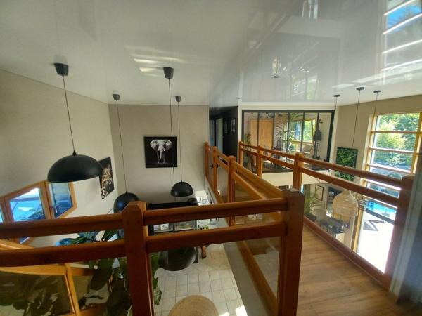 Vente Maison contemporaine Malaunay 10 Pièces 227 m²