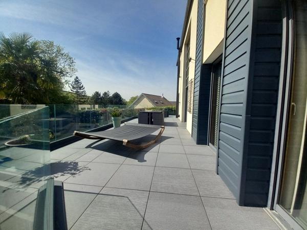 Vente Maison contemporaine Malaunay 10 Pièces 227 m²