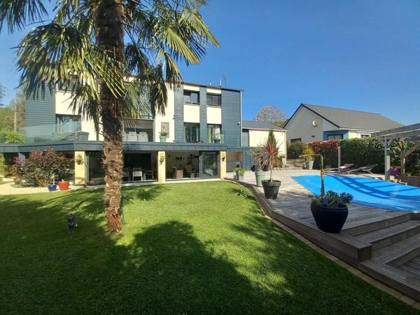 Vente Maison contemporaine Malaunay 10 Pièces 227 m²