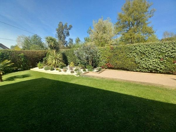 Vente Maison contemporaine Malaunay 10 Pièces 227 m²