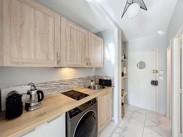 Le Cannet Grande Bretagne - Studio rénové en rez de jardin