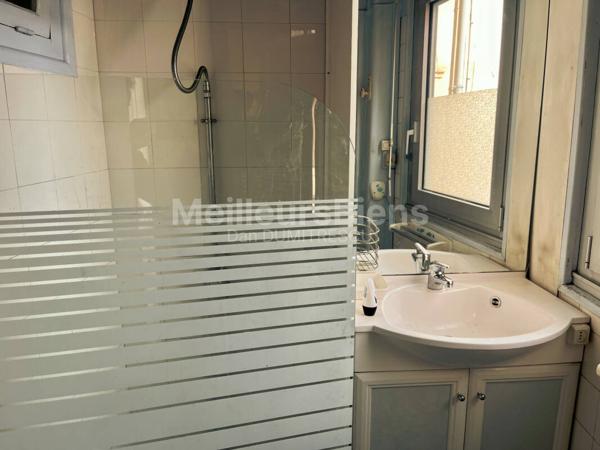 Hyper Centre ville Roanne F5 avec du cachet à renover