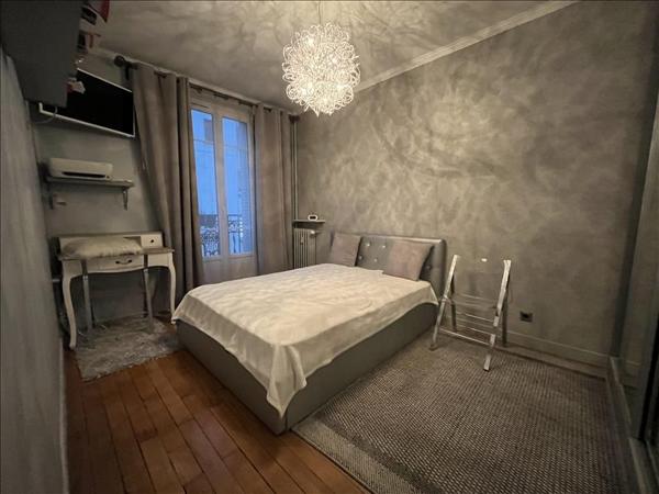 Appartement à vendre |  Clichy |  2 pièces | 32 m²