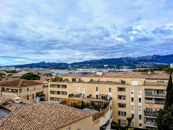 À deux pas de la mer – Beau duplex 3 pièces de 75 m² avec ascenseur !