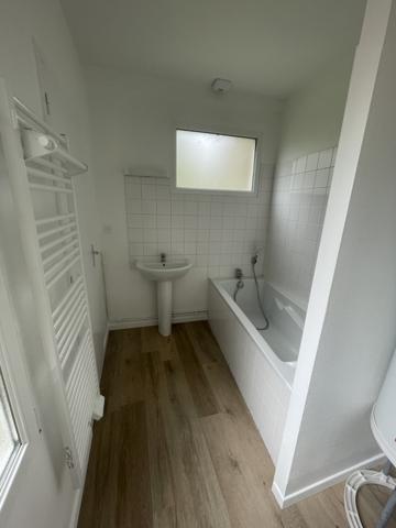 A louer, en centre ville, T2 meublé Mayenne (53100)