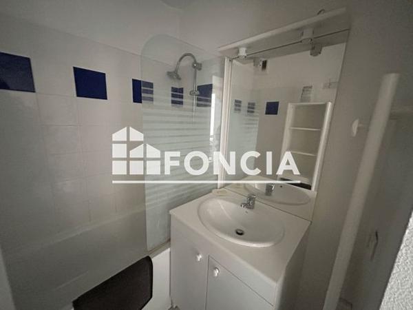 Location Studio meublé 29.85 m² - 5-15 RUE BOTHIRON Blanquefort 33290